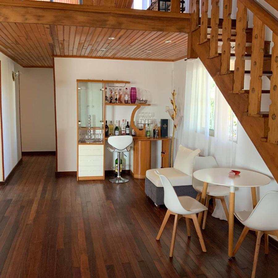 Villa Eden Wood Ivato  Kültér fotó
